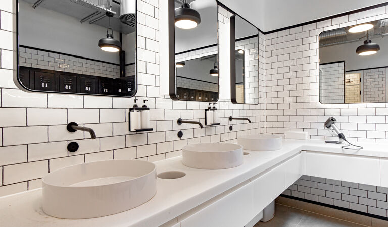 Office Space Lynton House - Image 2