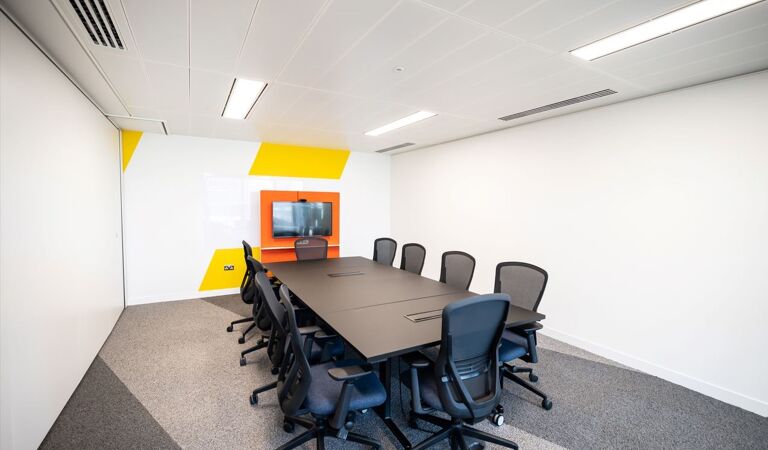 Office Space The XCHG London - Image 2