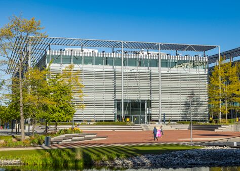 Office Space Chiswick Park - B4 - Image 1