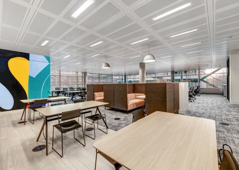 Office Space Chiswick Park - B4 - Image 8