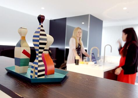 Image #9 of 107 Cheapside