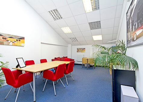 Office Space Arcadia Avenue - Image 3