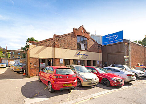 Office Space Arcadia Avenue - Image 1