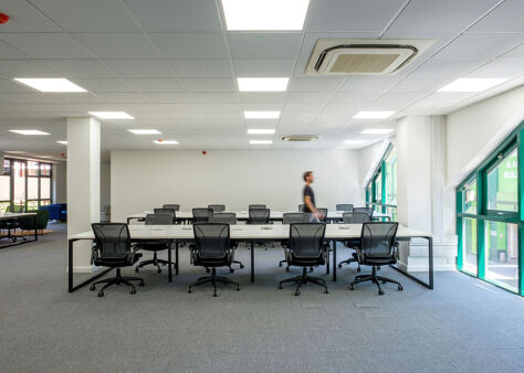 Office Space Plaza 535 - Image 57