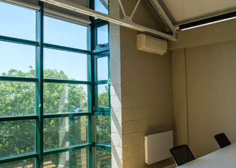 Office Space Plaza 535 - Image 7