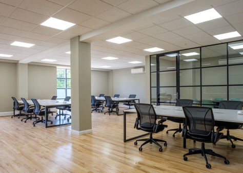 Office Space Plaza 535 - Image 34