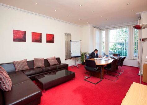 Office Space Castle Donington - Image 3