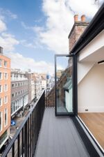 Office Space 6 Poland Street  - Image 9