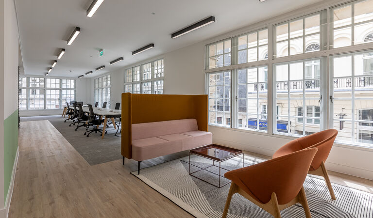 Office Space 15 King Street - Image 1