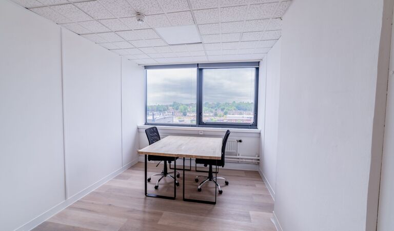 Office Space St Clare House - Image 3