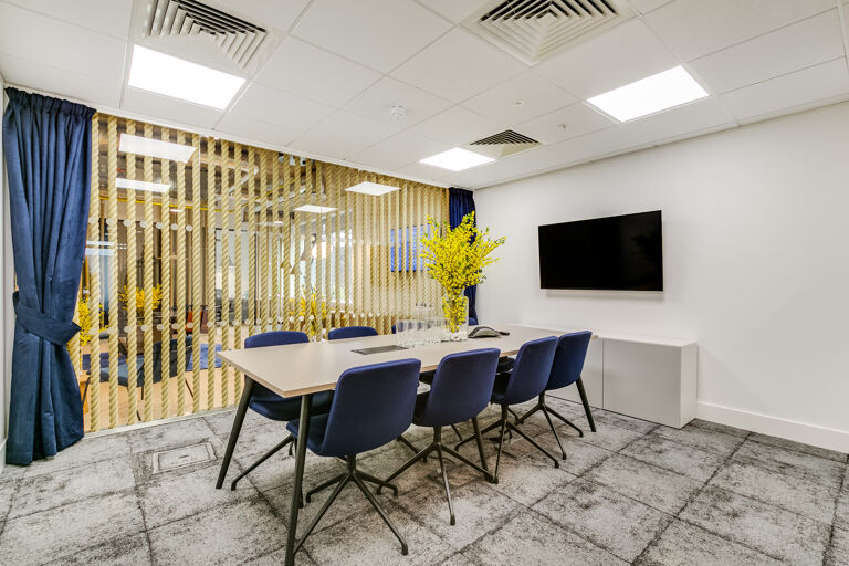 Office Space Huddle Hammersmith - Image 3