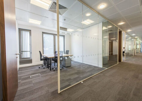 Image #4 of 57 Berkerley Sqaure