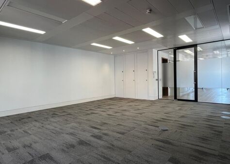 Office Space 115 Park Street - Image 7