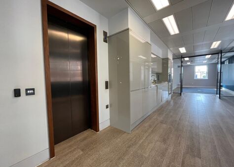 Office Space 115 Park Street - Image 8