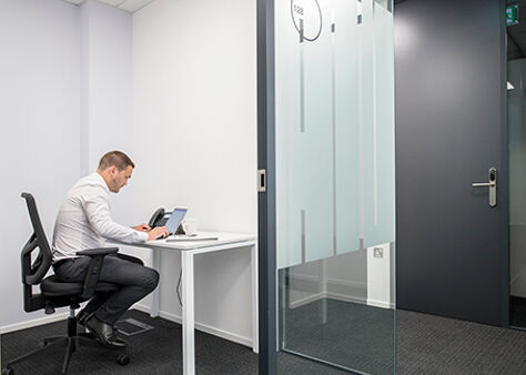 Office Space London Road - Image 6