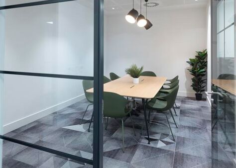 Office Space ONYX Studios - Image 19