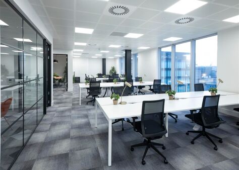 Office Space ONYX Studios - Image 10