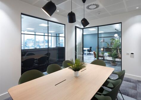 Office Space ONYX Studios - Image 17