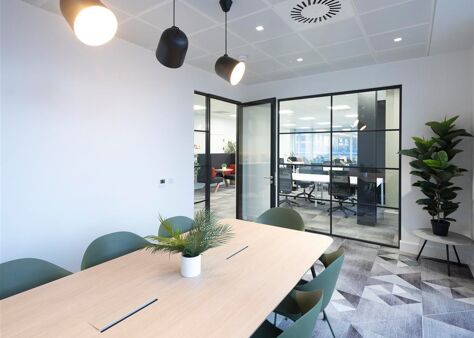 Office Space ONYX Studios - Image 23