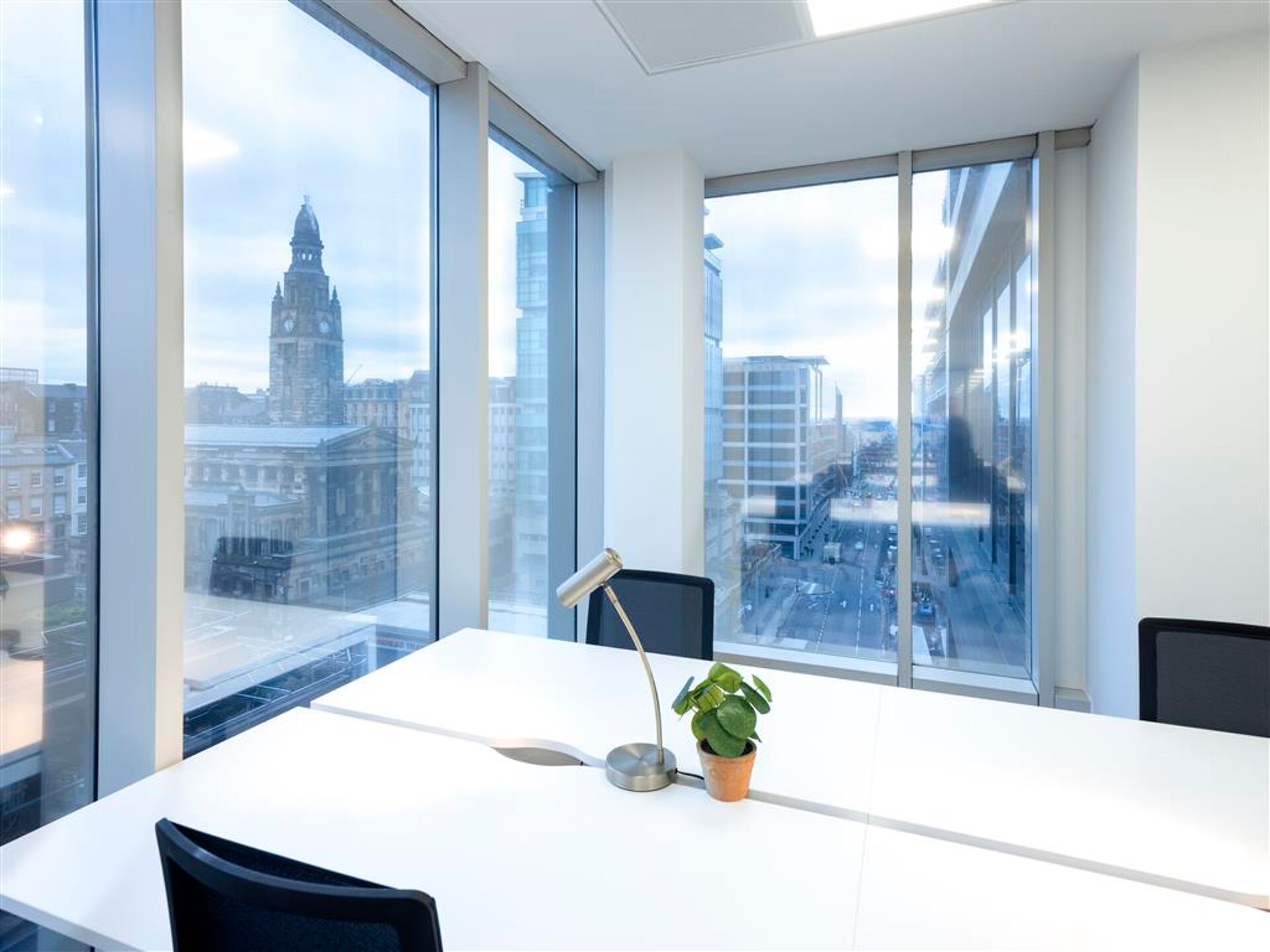 Office Space ONYX Studios - Image 1