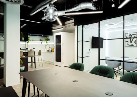 Office Space Manchester - Image 4