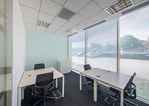 Office Space Windmill Hill Business Park - Image 8