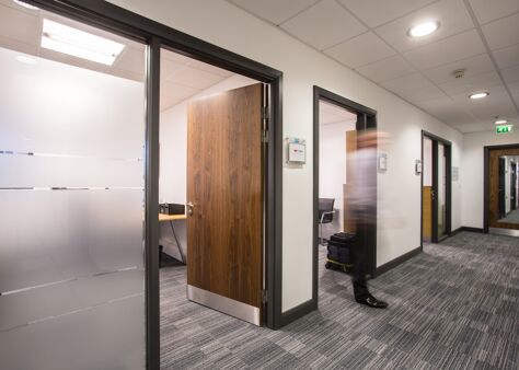 Office Space Cheltenham - Image 4