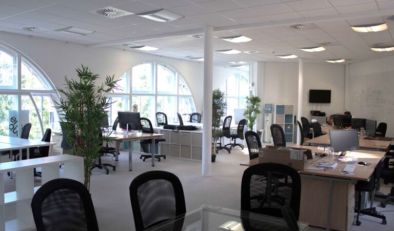 Office Space Borough - Image 2