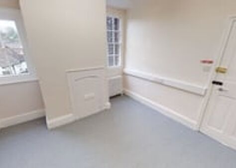 Office Space Rivers Lodge - Image 7