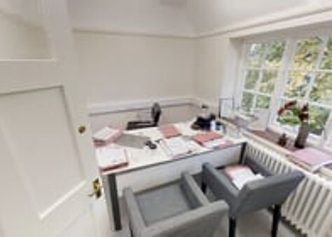 Office Space Rivers Lodge - Image 9