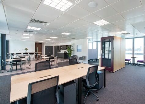 Office Space Cannon Street - Image 4