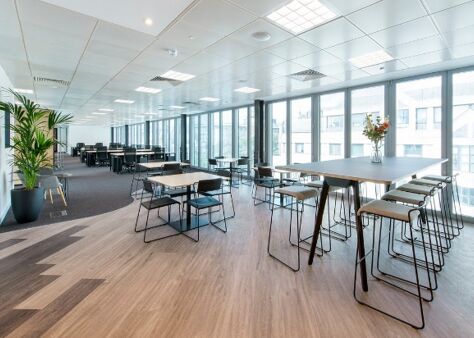 Office Space Cannon Street - Image 6