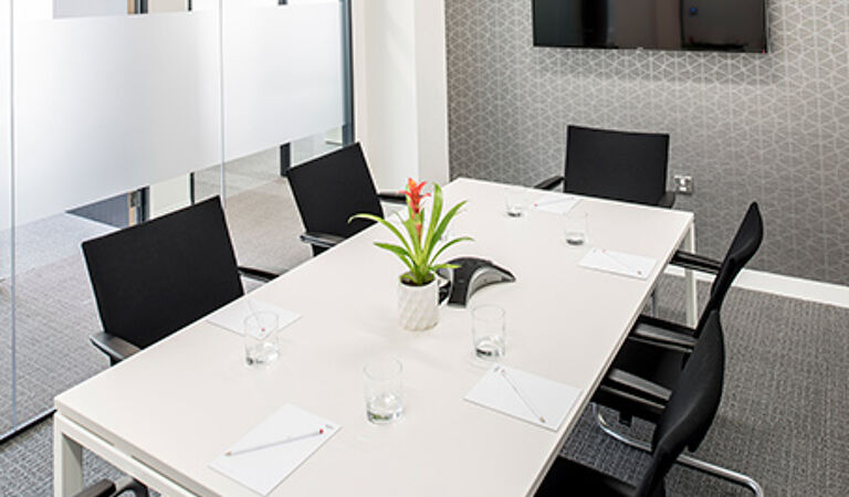 Office Space Jhumat House - Image 3