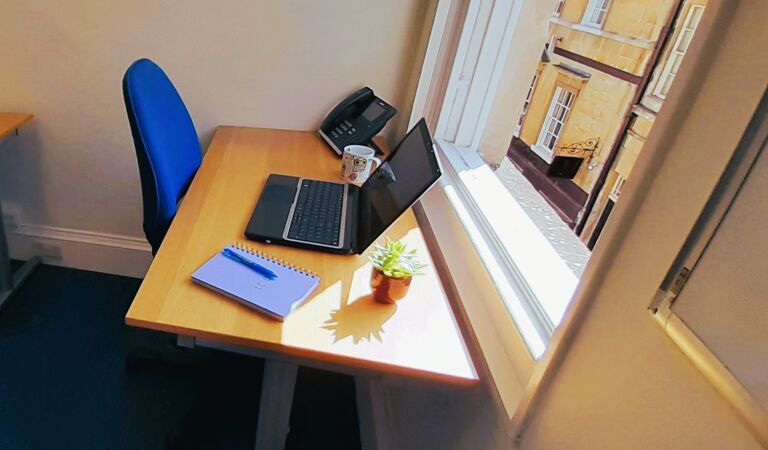 Office Space 4 Queen Street - Image 3