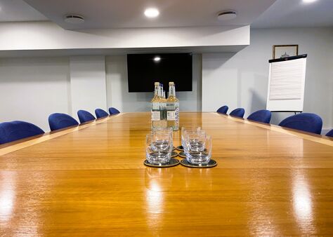 Office Space 4 Queen Street - Image 6