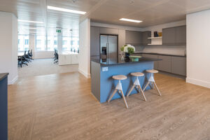 Office Space 230 Blackfriars - Image 8