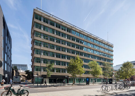 Office Space 230 Blackfriars - Image 1