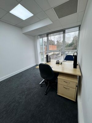 Office Space Westbury House - Image 7