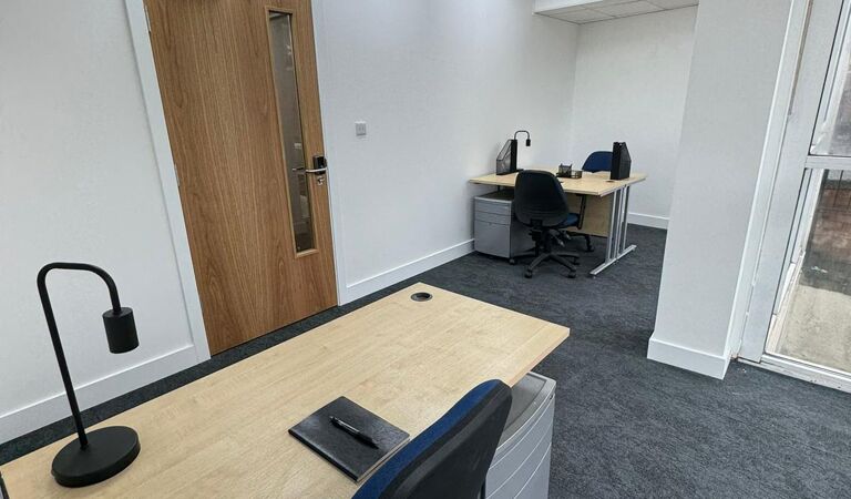 Office Space Westbury House - Image 4