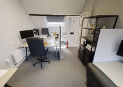 Office Space Arquen House - Image 7