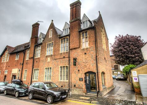 Office Space Arquen House - Image 2