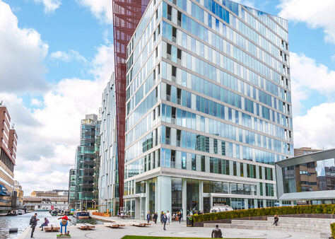 Image #3 of 5 Merchant Square