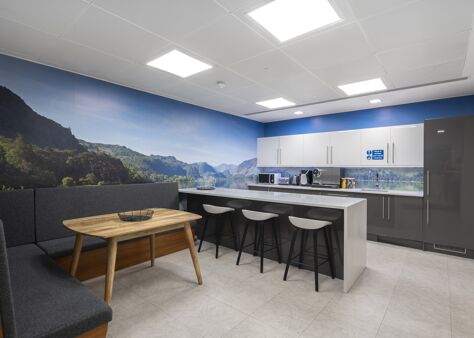 Office Space Eagle House - Image 4