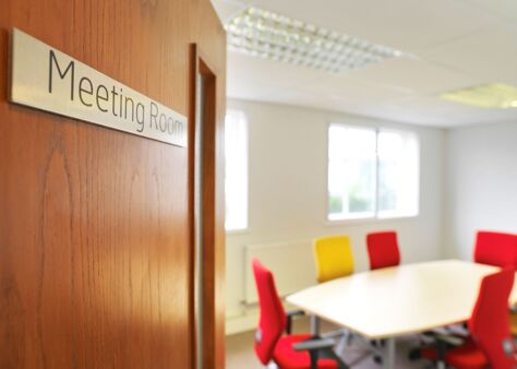 Office Space Crawley Business Centre - Image 5