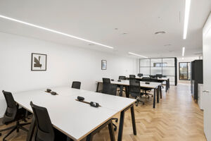 Office Space 49 Albemarle Street - Image 8