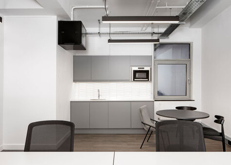 Office Space Eagle Street - Image 6