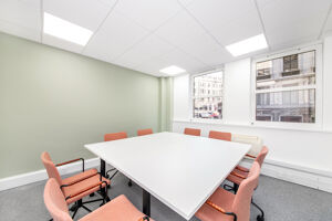 Office Space 2-3 Conduit Street - Image 9