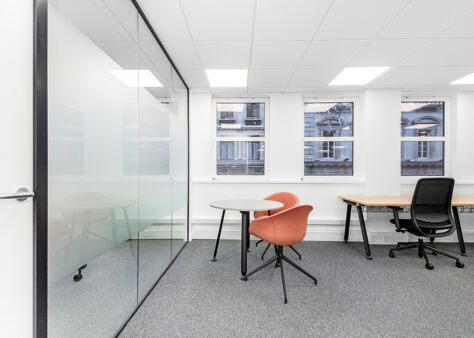 Office Space 2-3 Conduit Street - Image 11