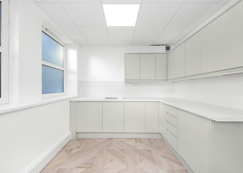 Office Space 2-3 Conduit Street - Image 13