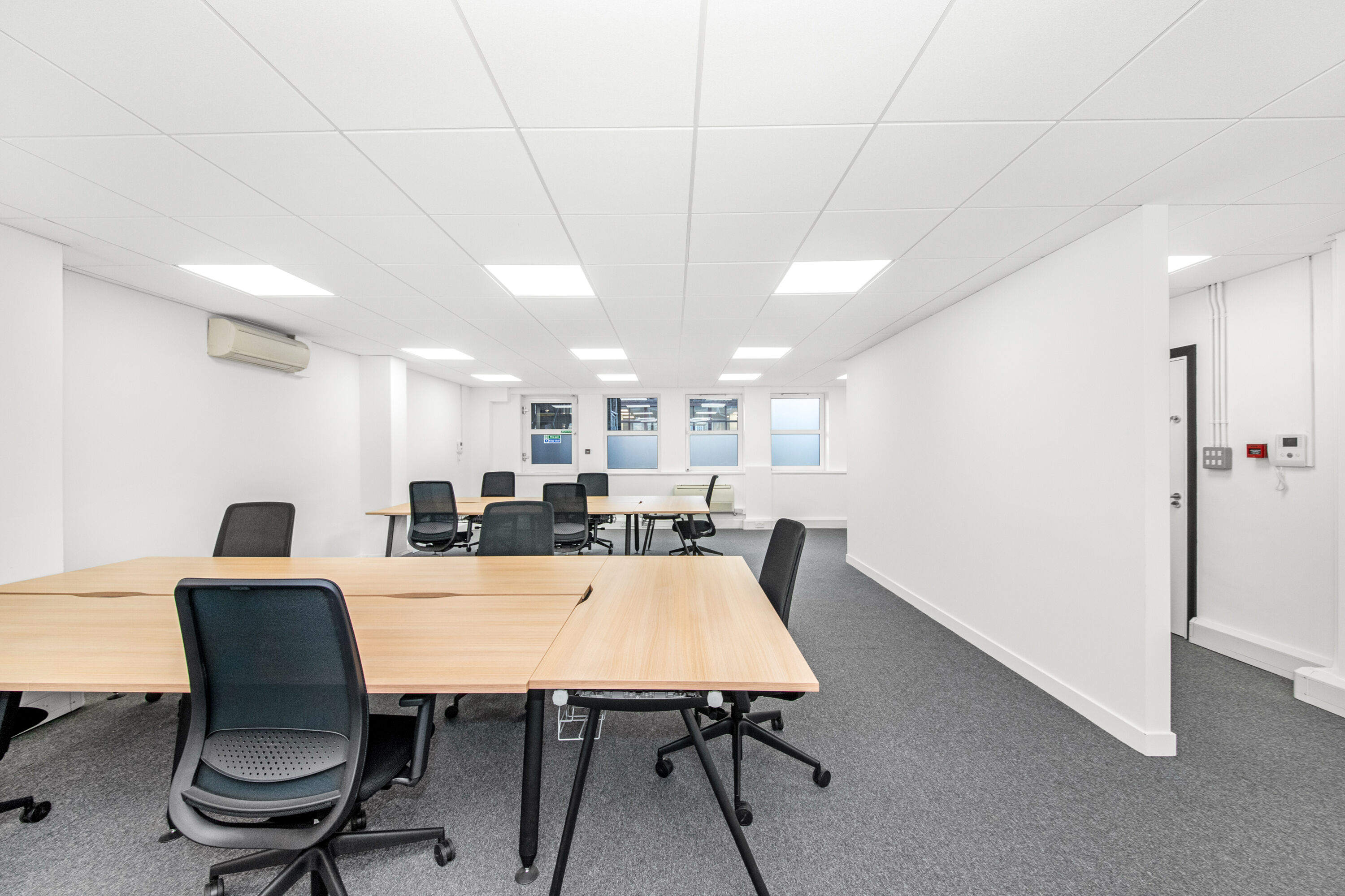 Office Space 2-3 Conduit Street - Image 8